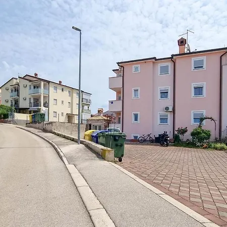Neva Apartment