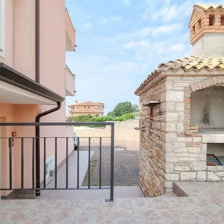 Apartment Neva Novigrad (Istria)