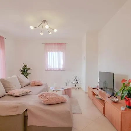Neva Apartment Novigrad (Istria)