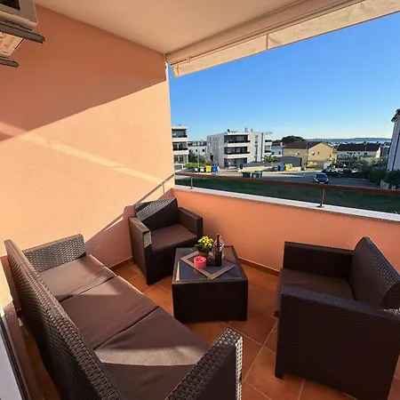 Neva Novigrad Istria